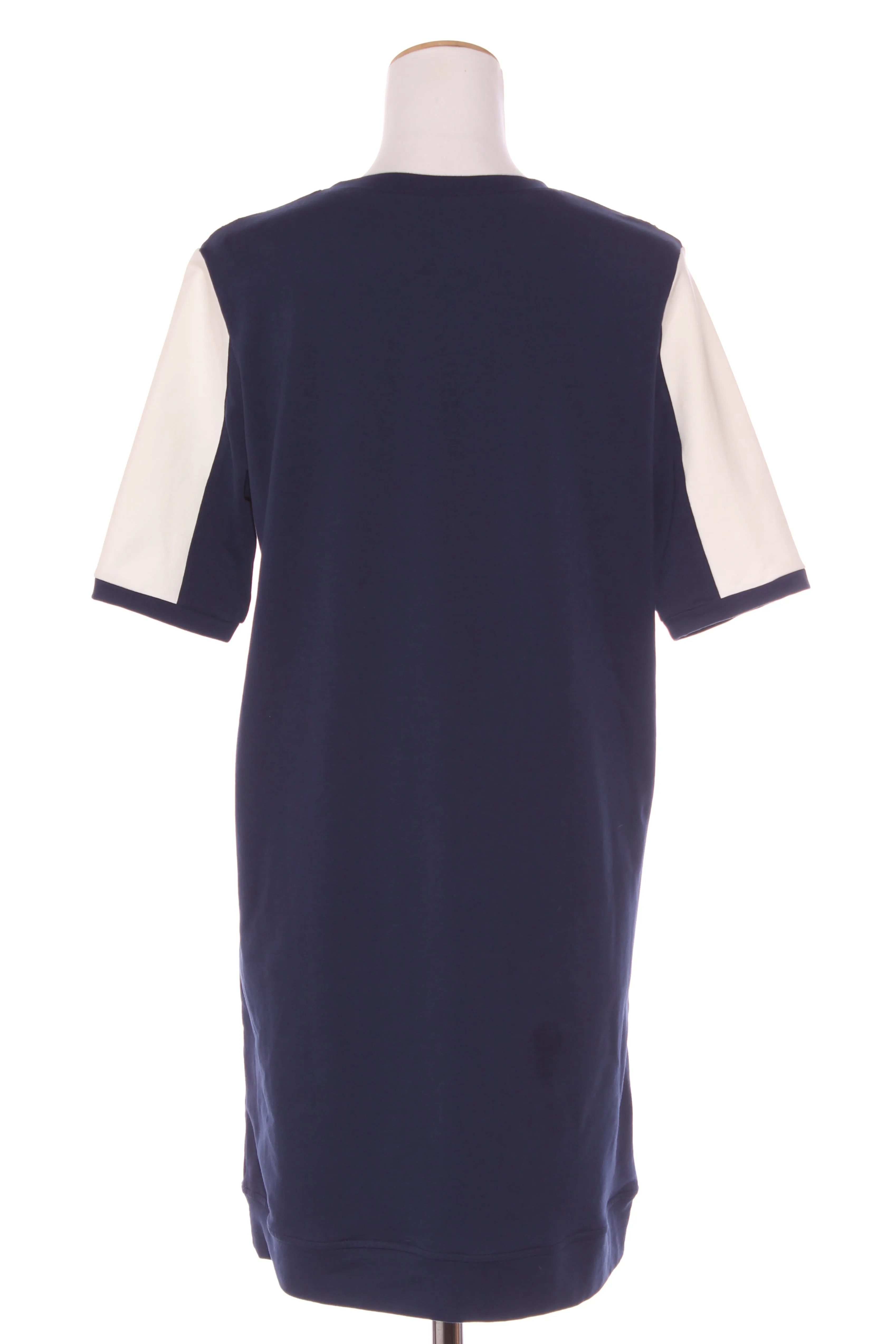 AUGUSTINE- Sequin navy   cream dress! 12