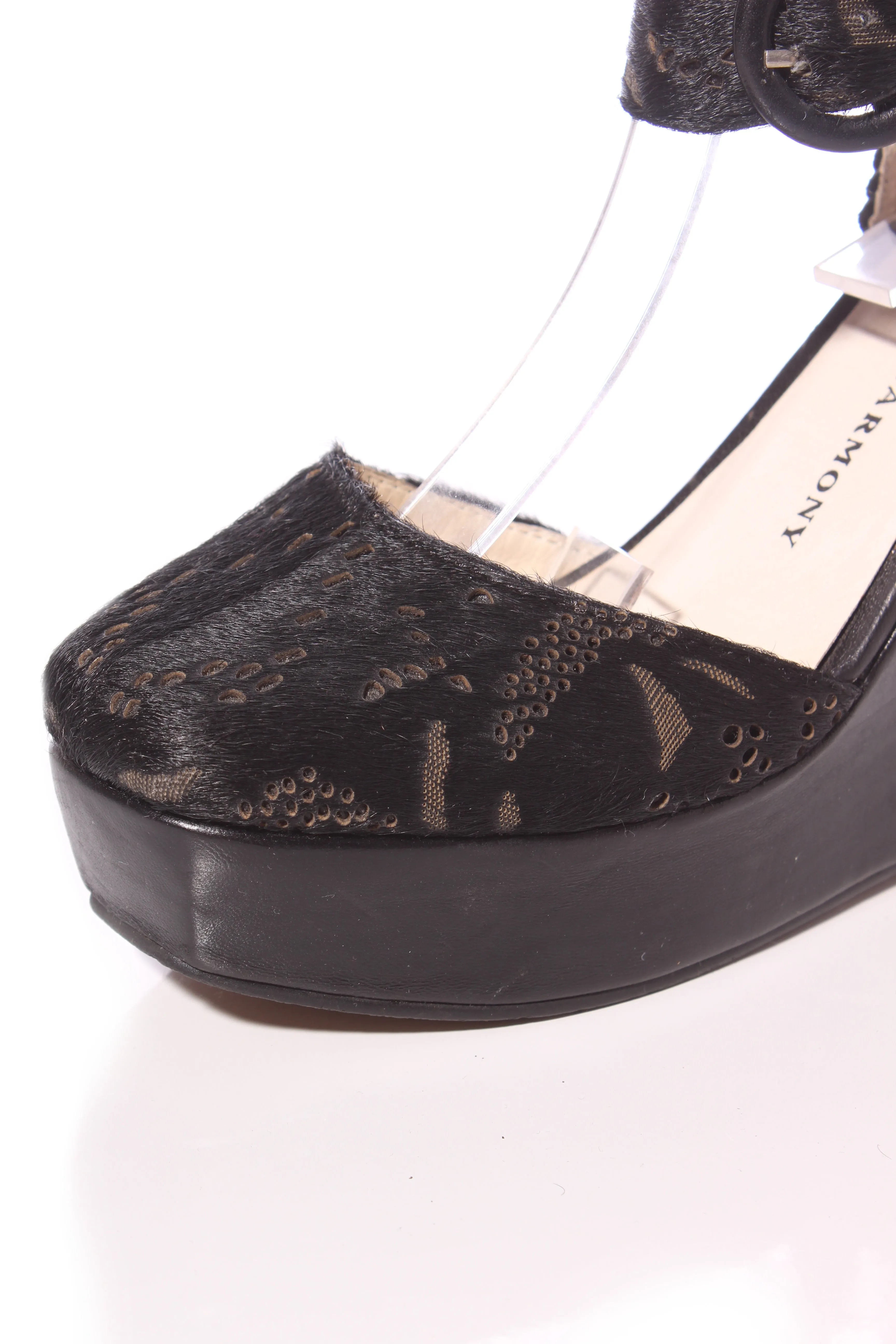 CHAOS & HARMONY - Patterned fur leather wedges! 37