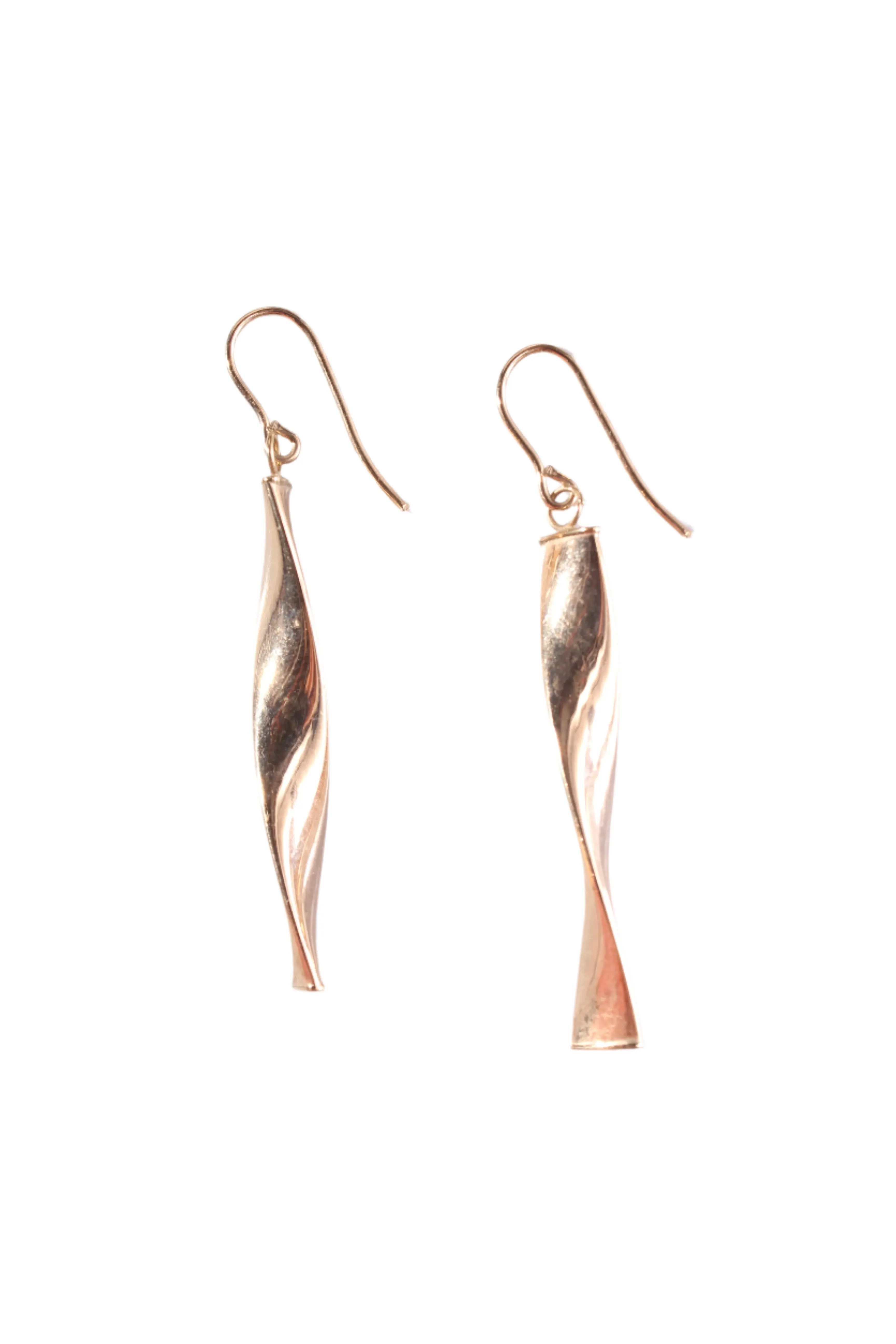 Gold twist earrings!
