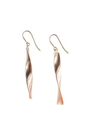 Gold twist earrings!