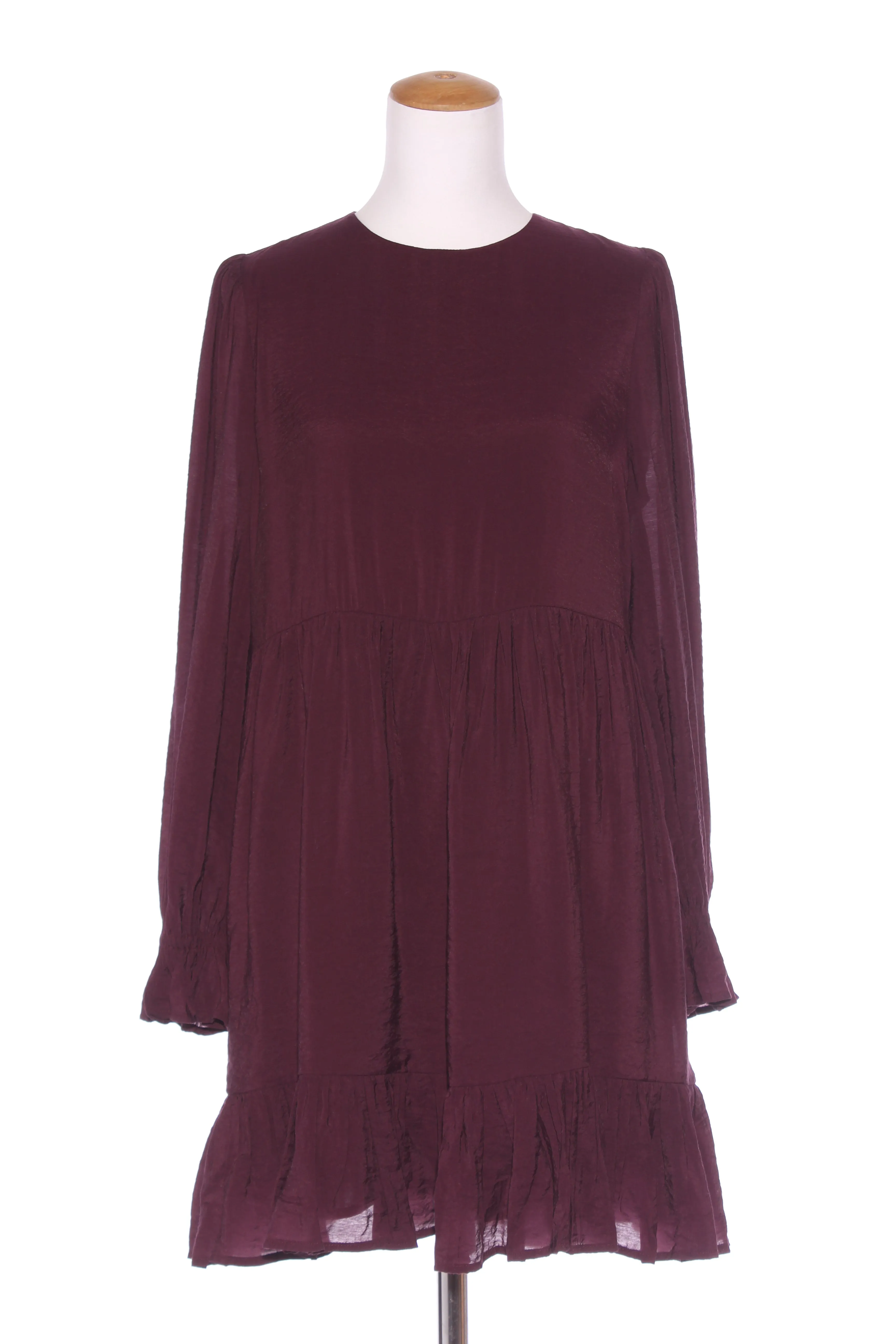 MAX - Plum ruffle sleeve dress! 8-12