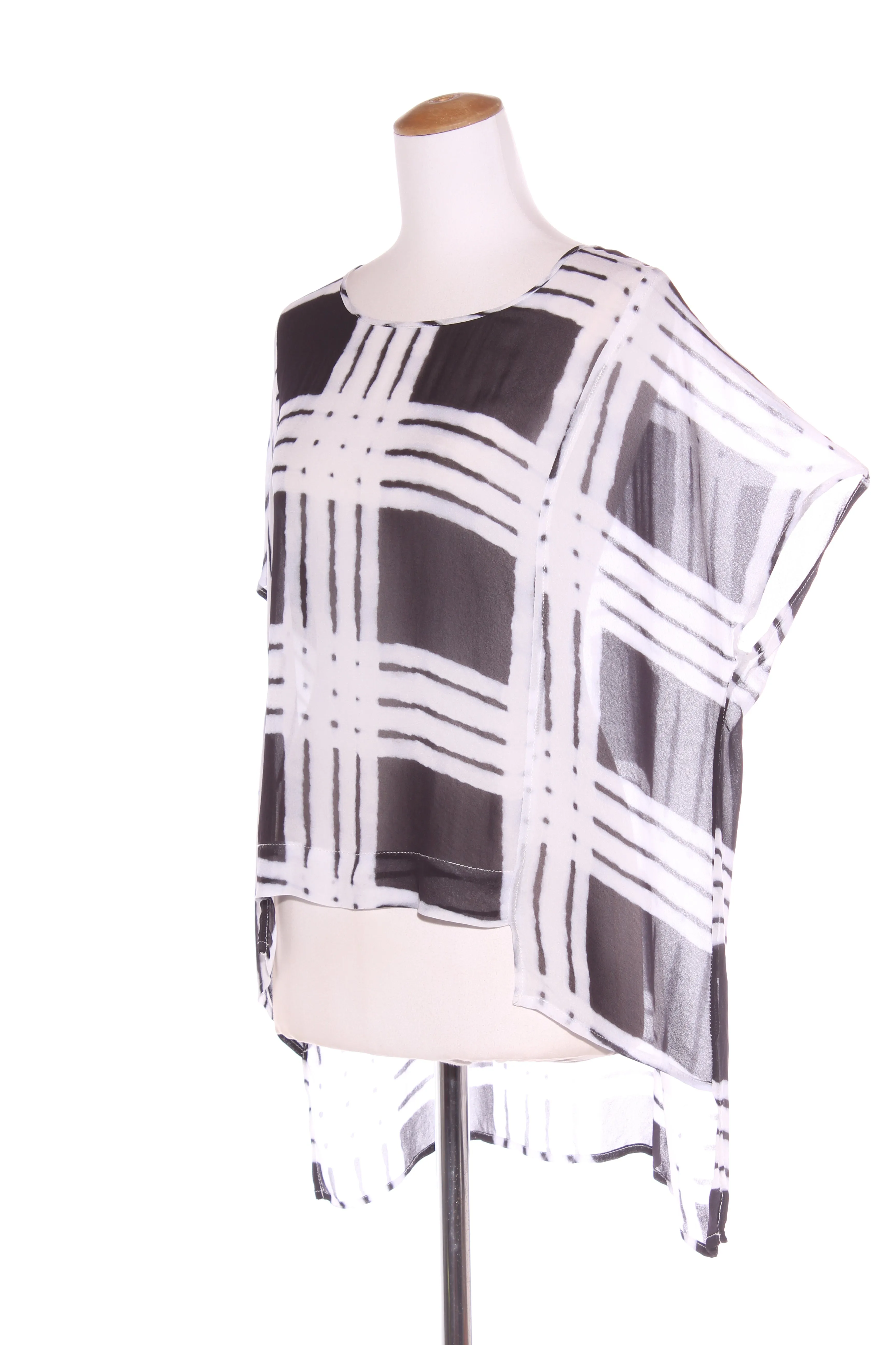 OBI (NZ) "Domino" step hem tee! 14-16