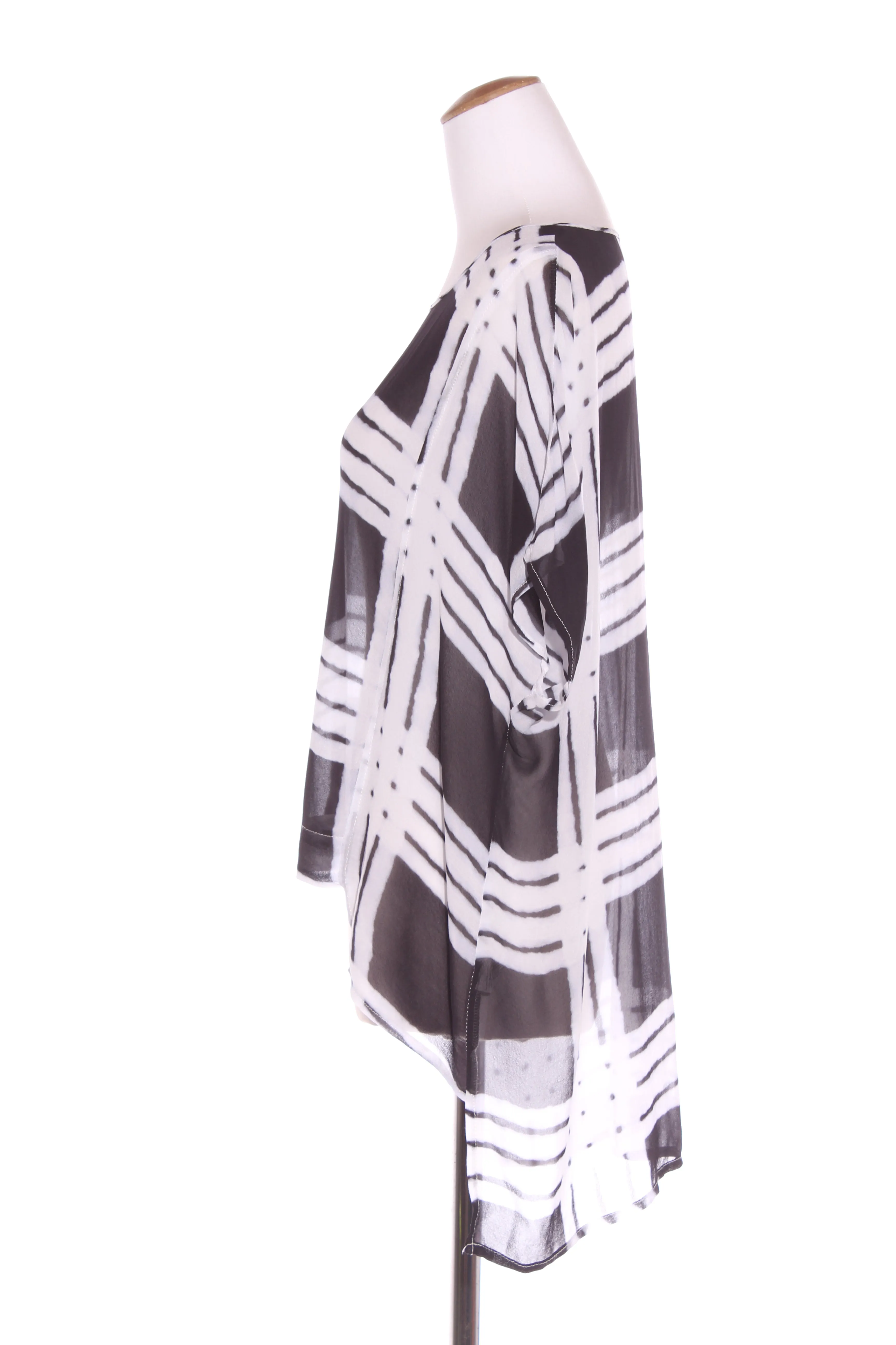 OBI (NZ) "Domino" step hem tee! 14-16
