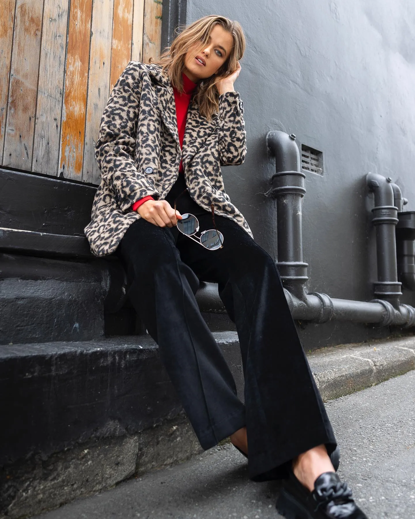 REPERTOIRE (NZ) "Fletcher" wide leg velvet pant! 12