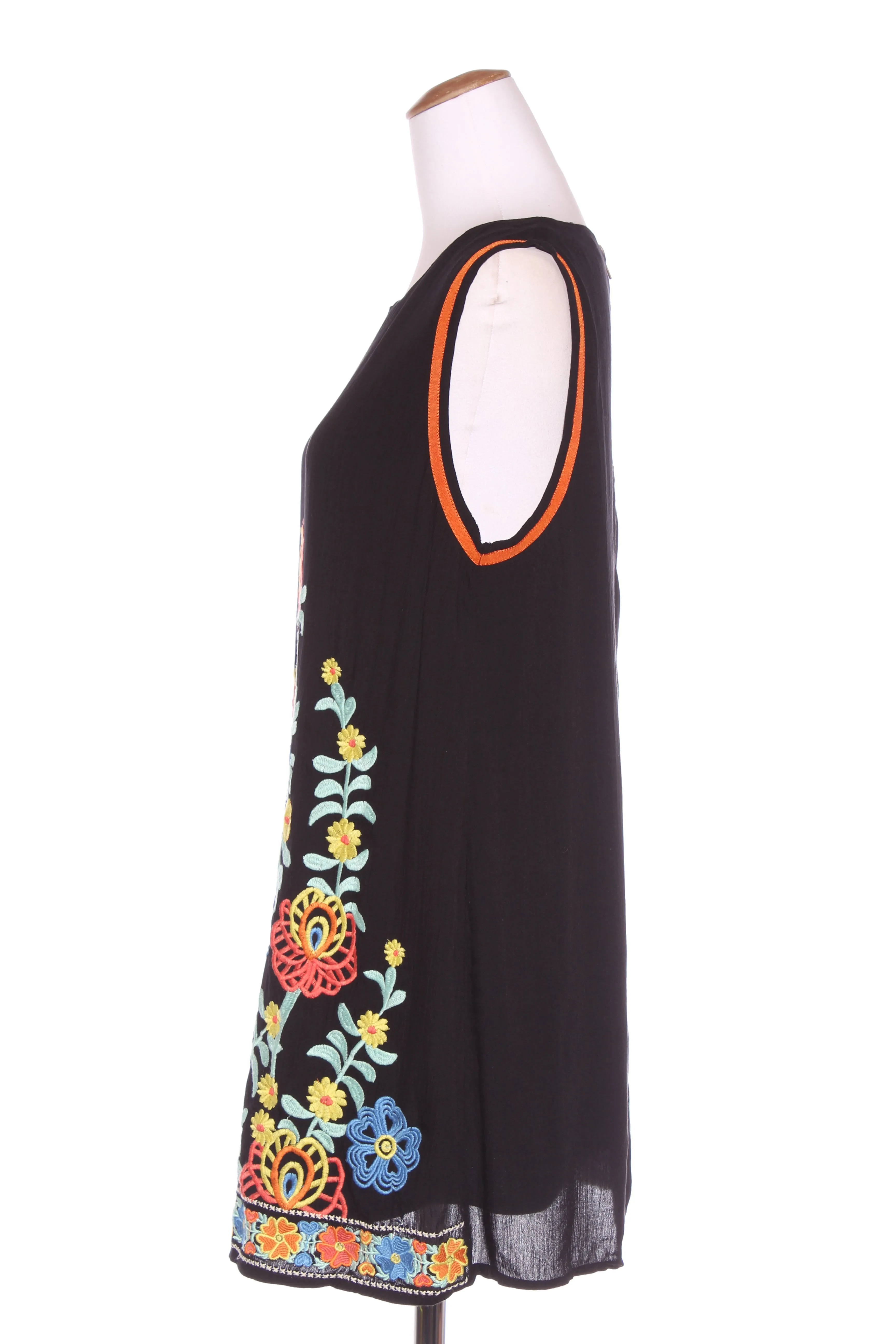 URBAN BLISS - Embroidered tunic dress! 14