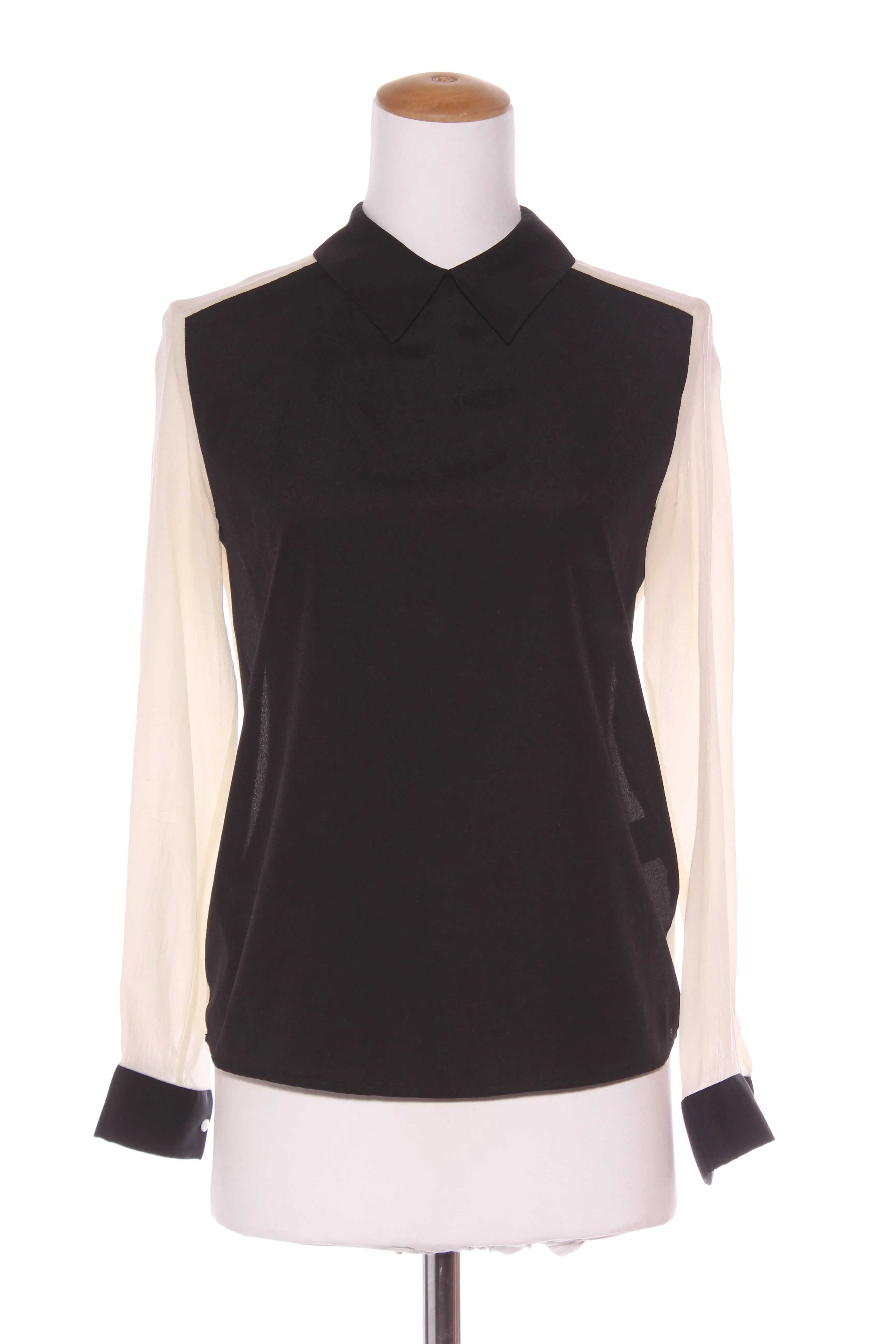 URBAN RENEWAL - Reversible silk panel blouse! 8-10