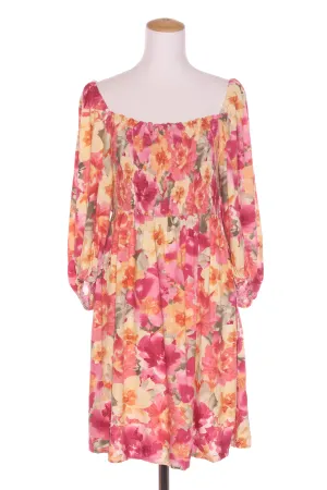 WHITE CLOSET - Linen blend shirred floral dress! 14